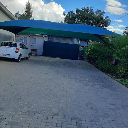 דירות בלומפונטייין Sleep@161 Benade Drive מראה חיצוני תמונה