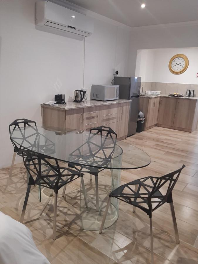 דירות בלומפונטייין Sleep@161 Benade Drive מראה חיצוני תמונה